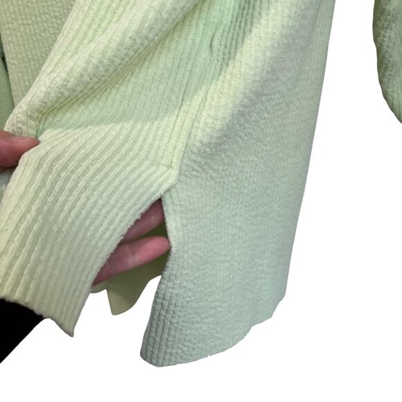 Aerie Light Green Waffle Knit Oversized V-Neck Pullover Sweater Size XS - Picture 3 of 9